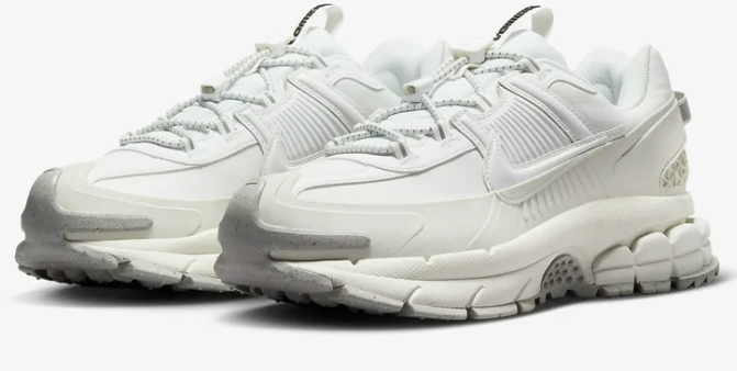Nike Zoom Vomero 5 Roam Blanco
